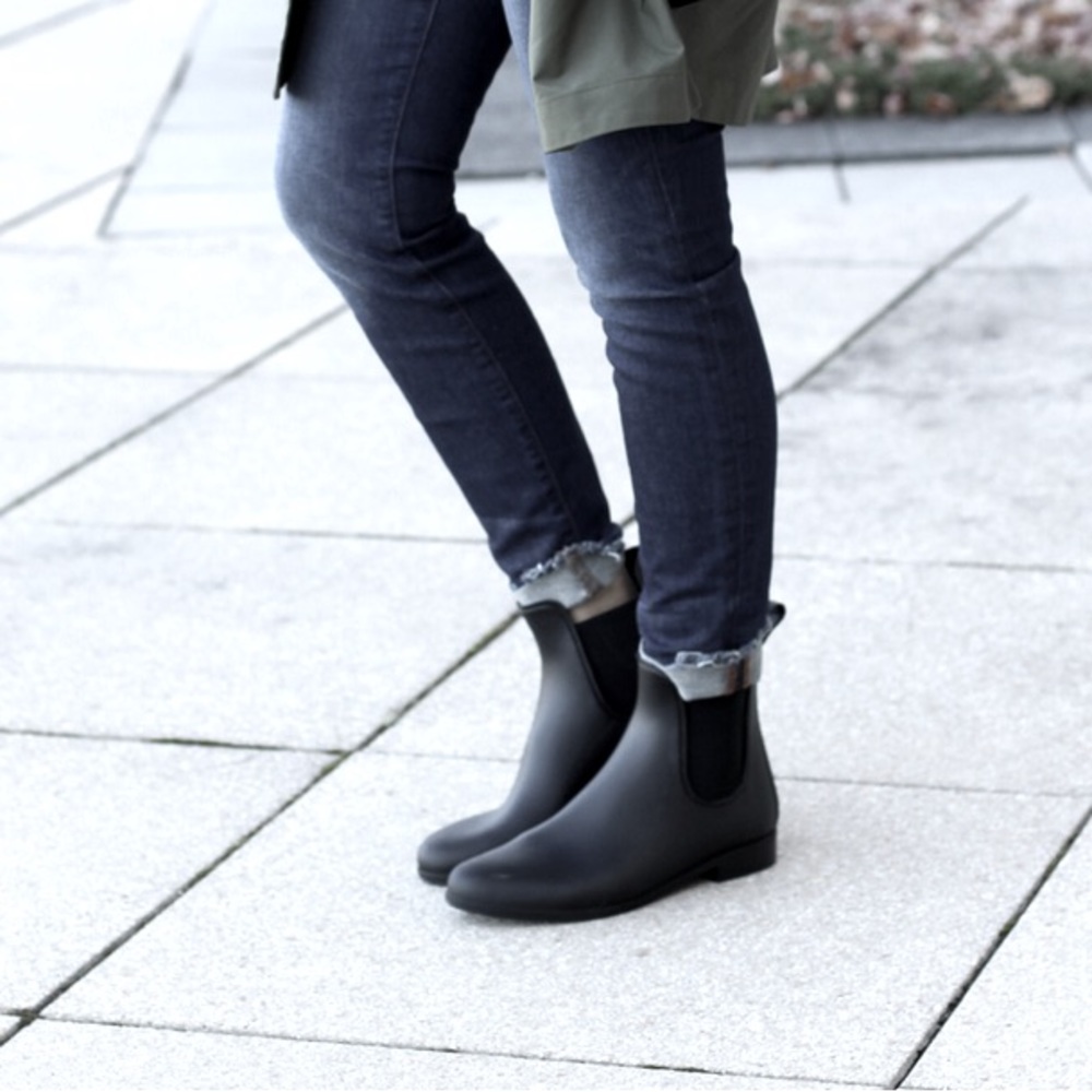 Jeffrey Campbell Rain Boots Black Size 8 Rainboots